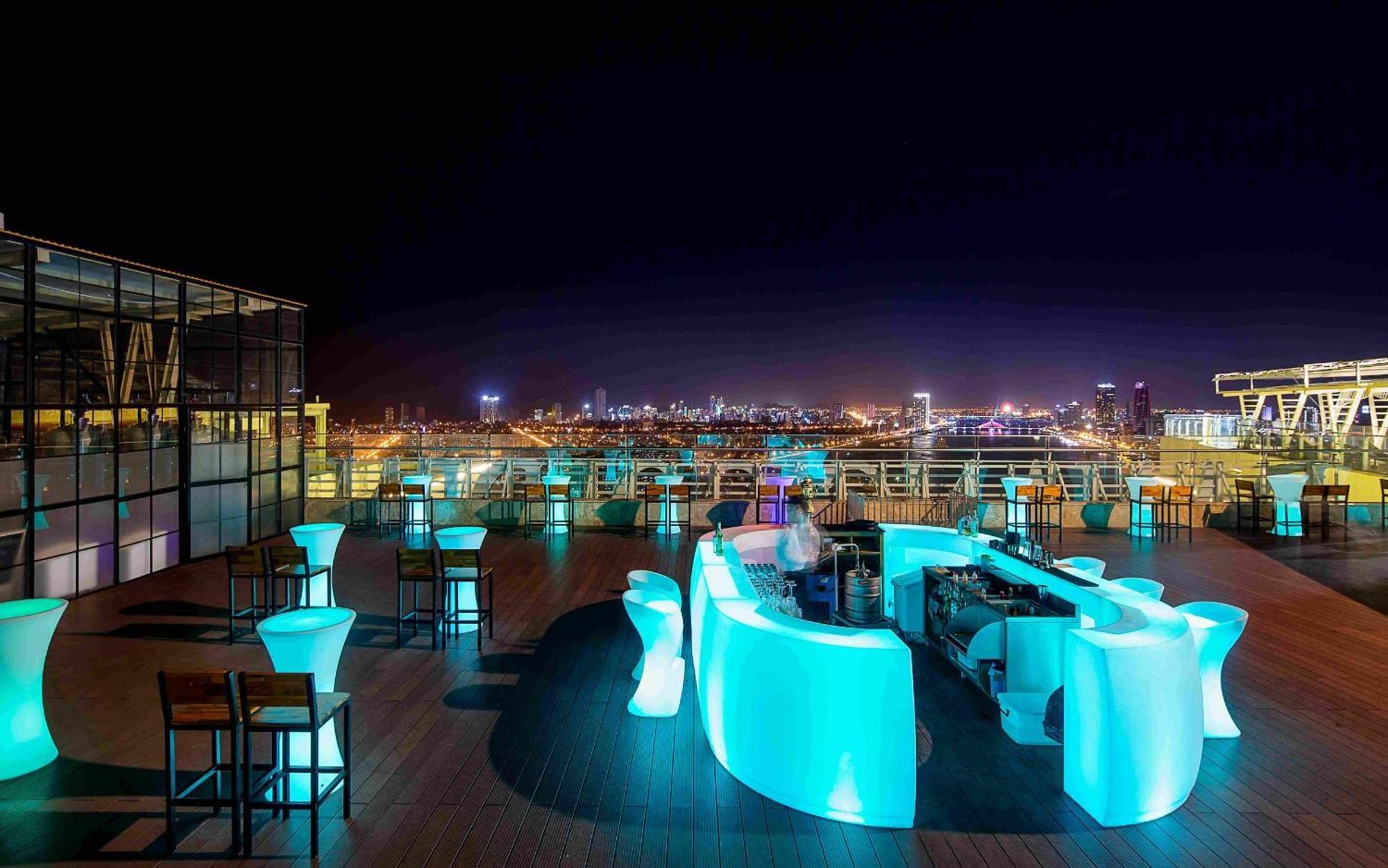 Golden Apartment With Sea View Da Nang Exterior foto