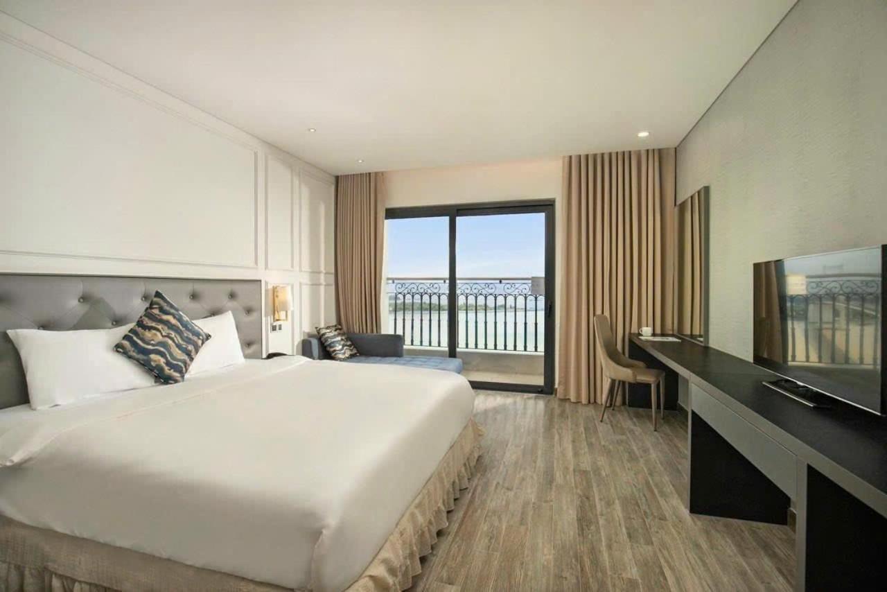 Golden Apartment With Sea View Da Nang Exterior foto
